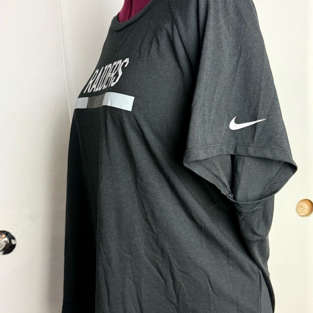 Nike Black Raiders T-Shirt - Picture 6 of 6